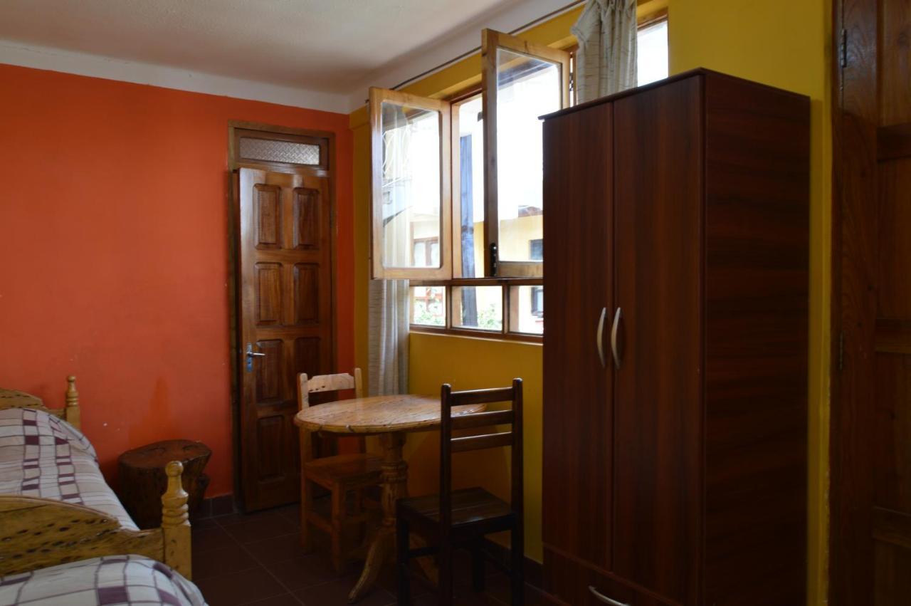 Hostal Coronel Pedro Arraya Tupiza Zewnętrze zdjęcie